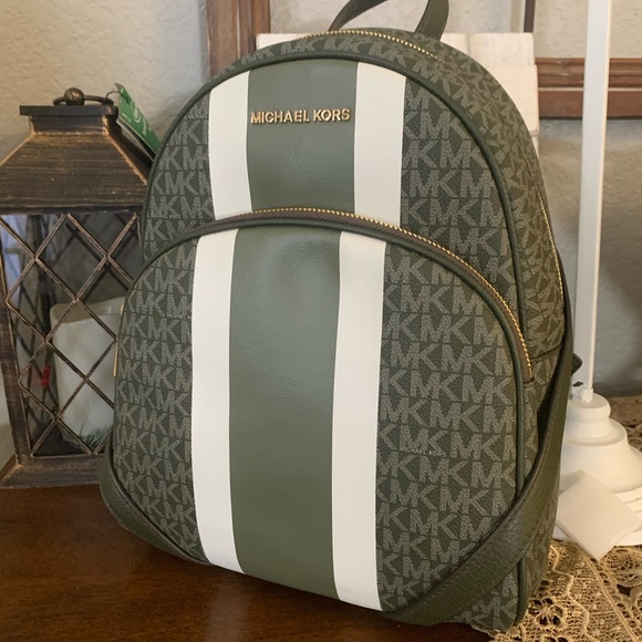 Hotelkalingaashok Michael Kors Sac 2020 Michael Kors Backpack